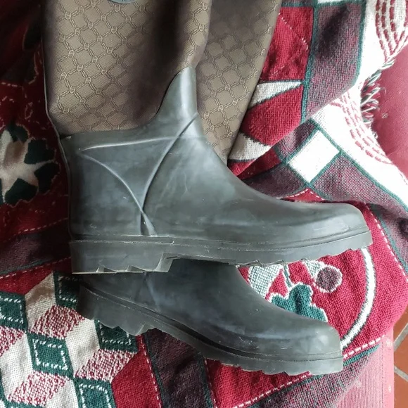 ETIENNE AIGNER E-Wakely Rain Boots / Wellingtons - Designer - 10M  - GVC - Picture 6 of 13